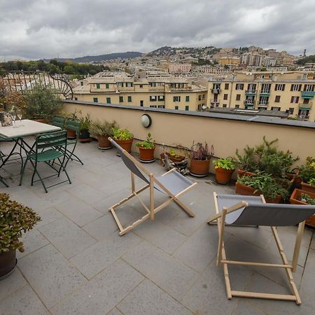 Altido Apt For 3 With Rooftop Balcony And Lovely Cityview Genoa Luaran gambar