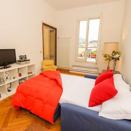Altido Apt For 3 With Rooftop Balcony And Lovely Cityview Genoa Luaran gambar