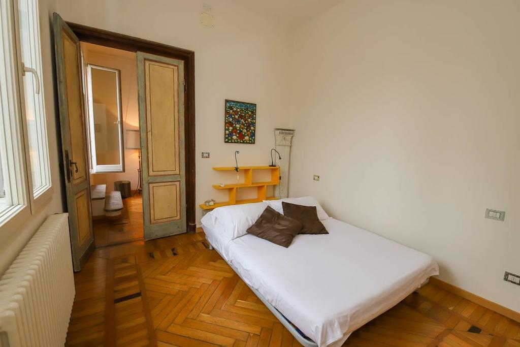 Altido Apt For 3 With Rooftop Balcony And Lovely Cityview Genoa Luaran gambar