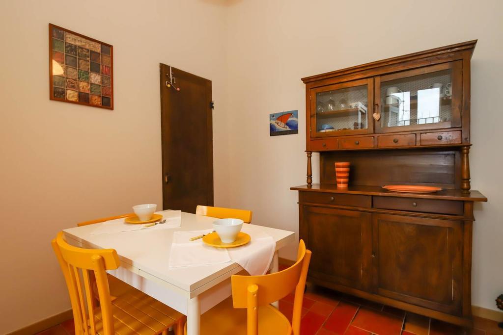 Altido Apt For 3 With Rooftop Balcony And Lovely Cityview Genoa Luaran gambar